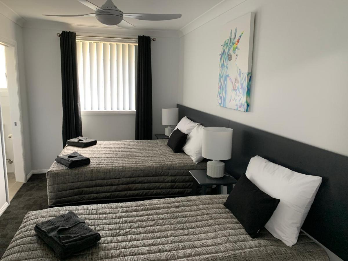 South Tamworth Motor Inn Екстер'єр фото