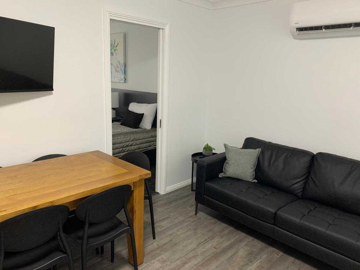 South Tamworth Motor Inn Екстер'єр фото