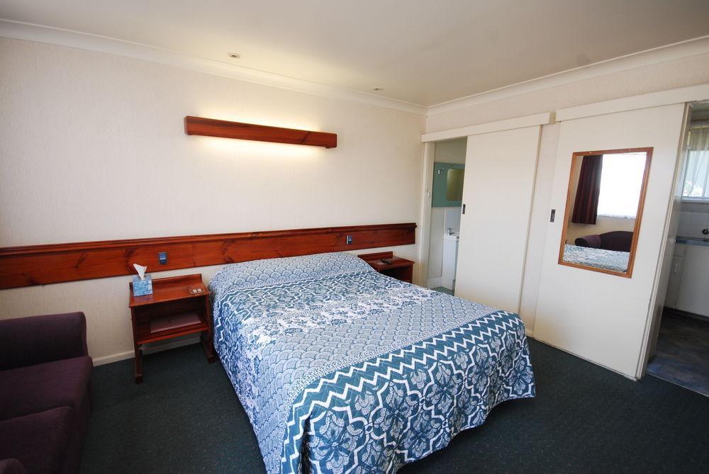 South Tamworth Motor Inn Екстер'єр фото