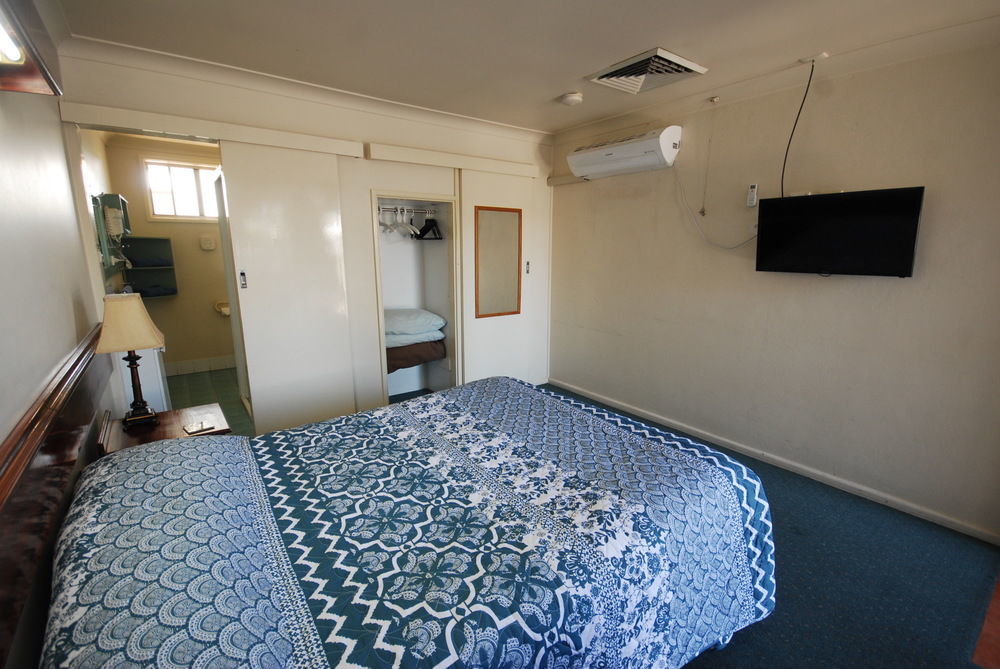South Tamworth Motor Inn Екстер'єр фото