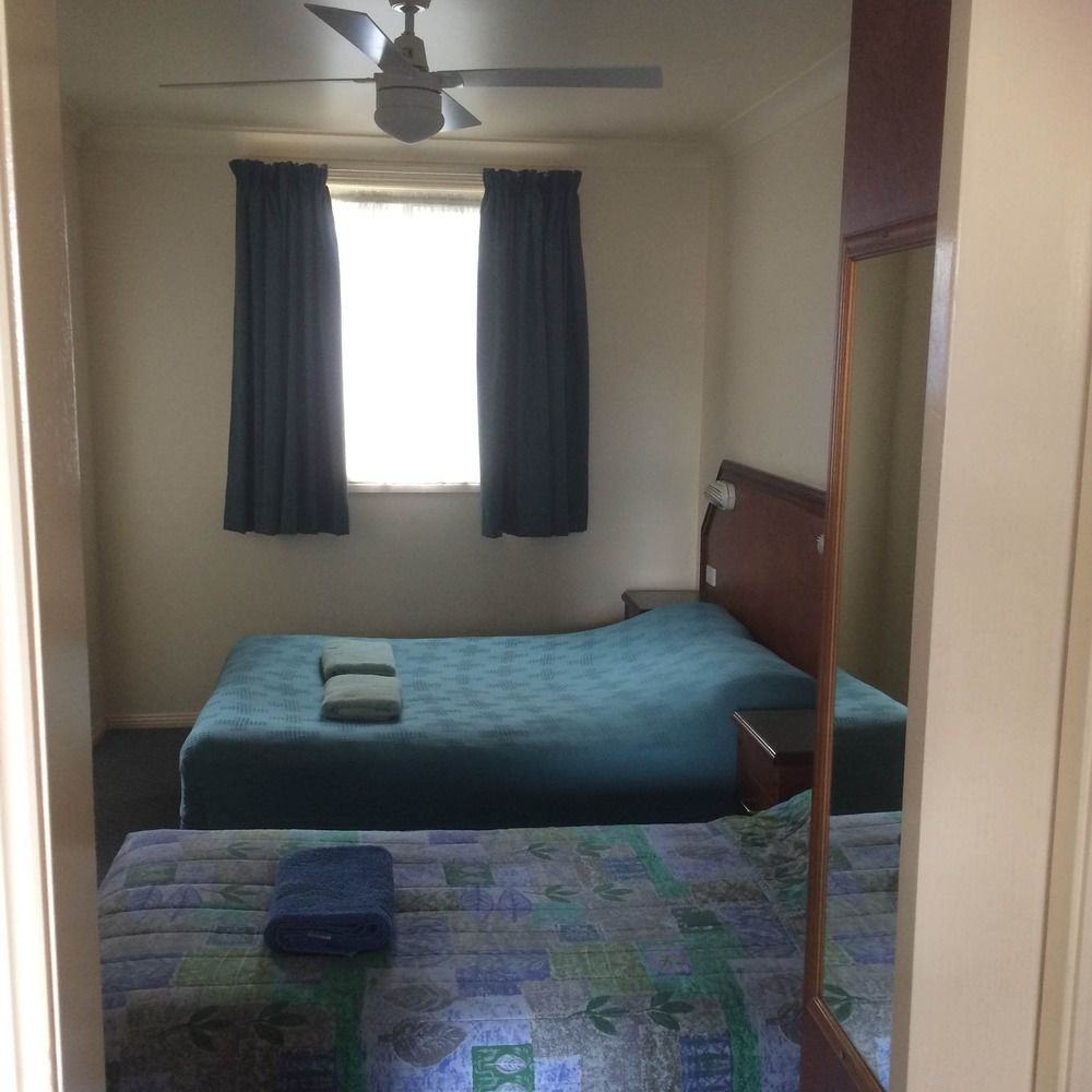 South Tamworth Motor Inn Екстер'єр фото
