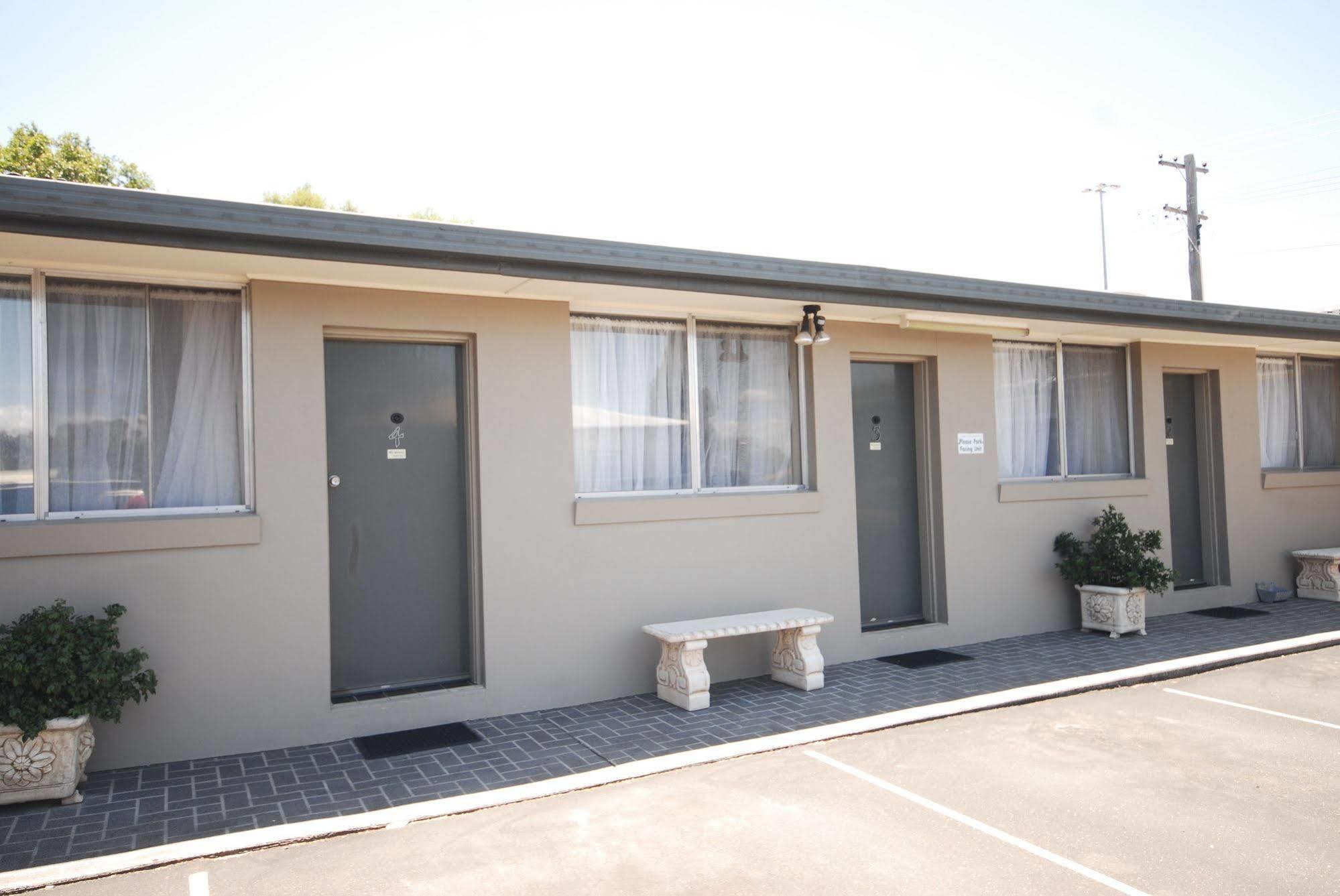 South Tamworth Motor Inn Екстер'єр фото