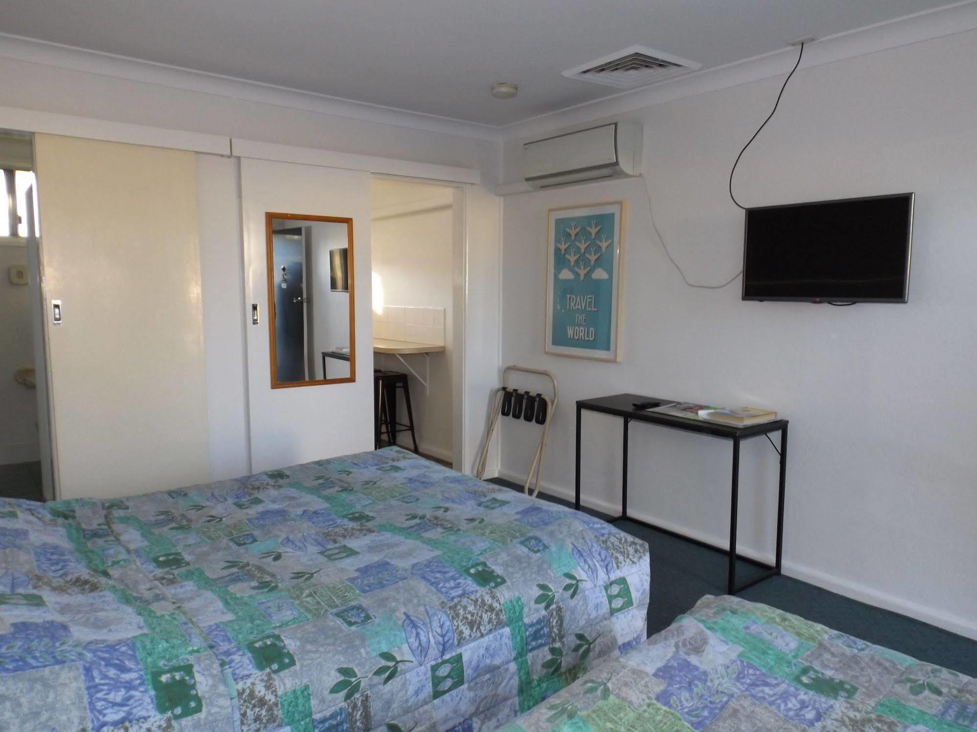 South Tamworth Motor Inn Екстер'єр фото